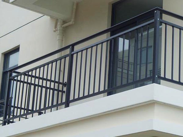 建筑陽臺護(hù)欄