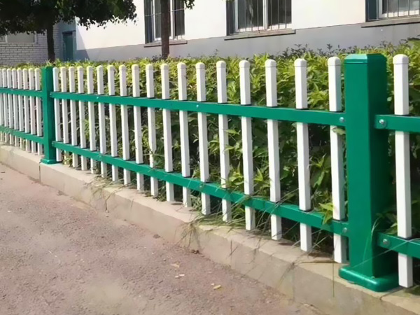 小區(qū)綠化護欄
