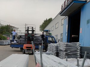 金用護欄2020年9月21日鋅鋼飄窗護欄發貨！
