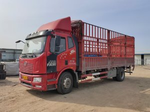 金用護(hù)欄2021年4月17日鋅鋼百葉窗發(fā)貨！