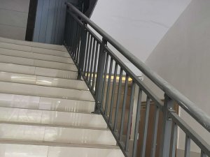樓梯護(hù)欄的材質(zhì)有哪些？